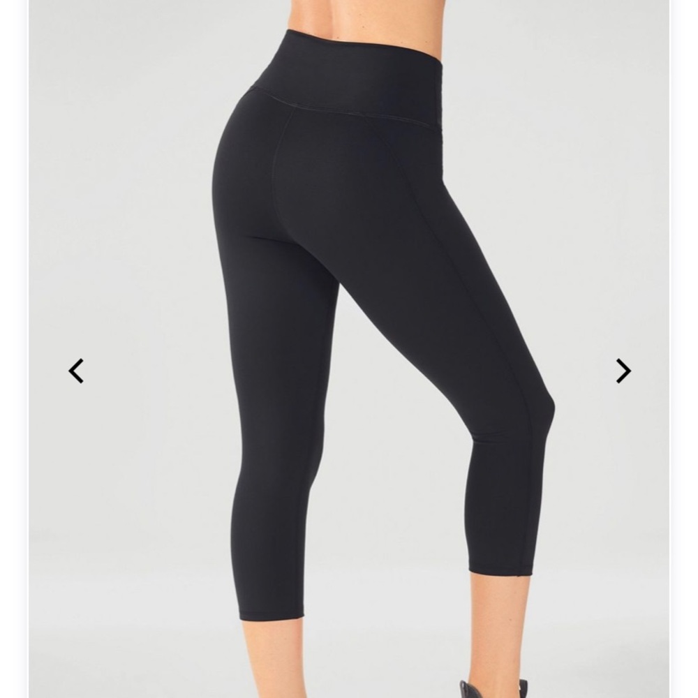 Women’s Fabletics Leggings